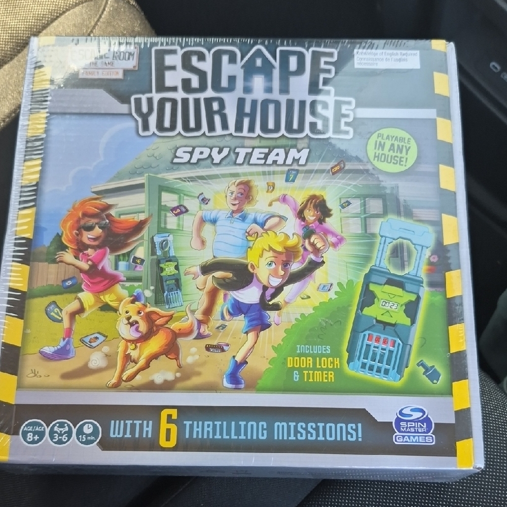 Spin Master Escape Your House Spy Team Game - New Sealed Box